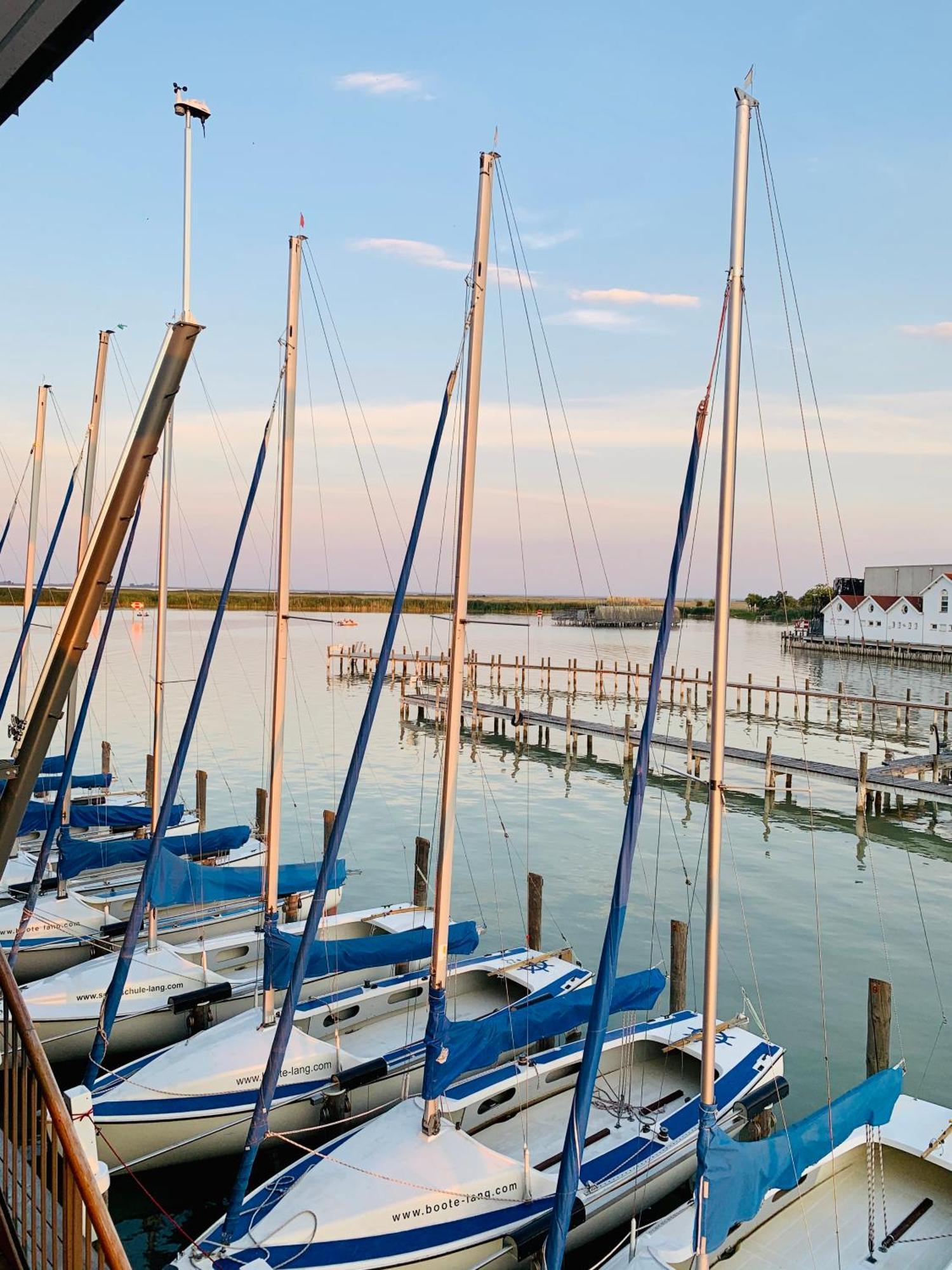 Seehuette Neusiedlersee - Seehaus Inklusive Elektroboot Rust Esterno foto