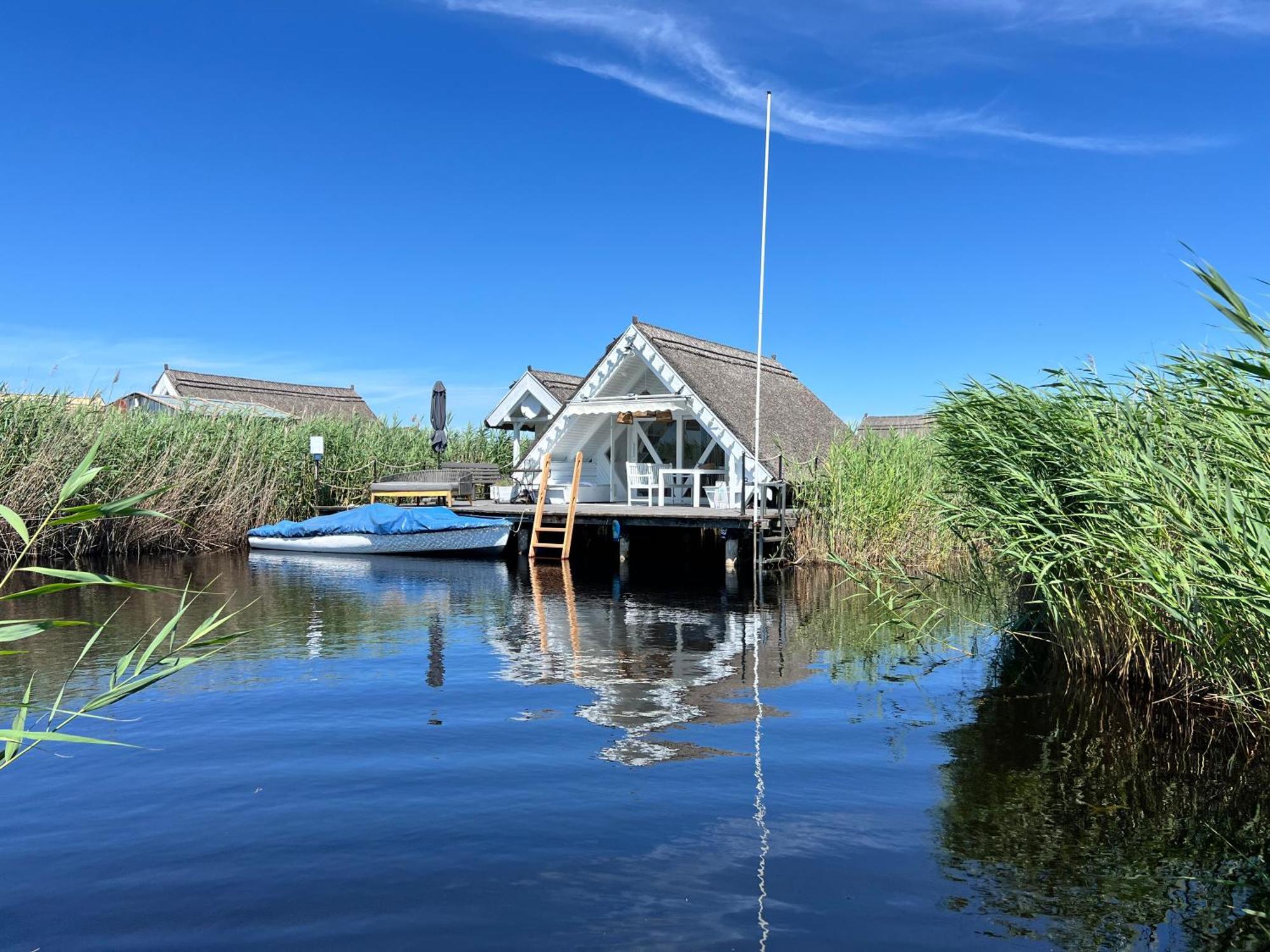Seehuette Neusiedlersee - Seehaus Inklusive Elektroboot Rust Esterno foto