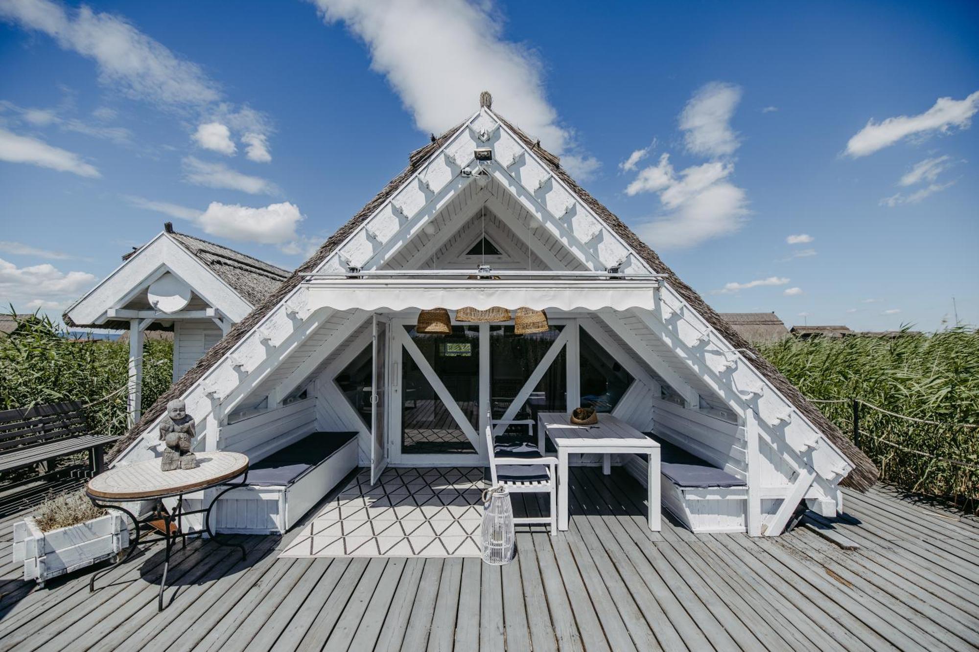 Seehuette Neusiedlersee - Seehaus Inklusive Elektroboot Rust Esterno foto